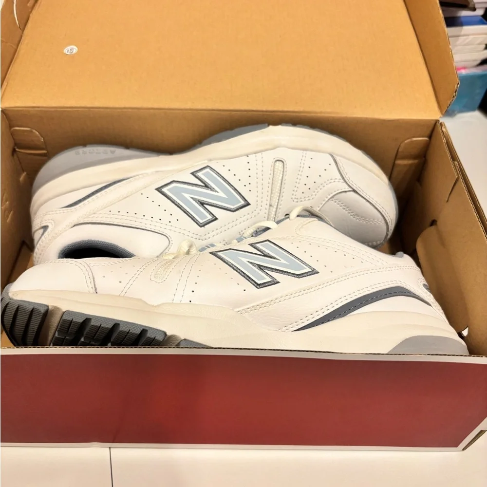 New Balance White/baby blue 608V4 women’s - Picture 6 of 6